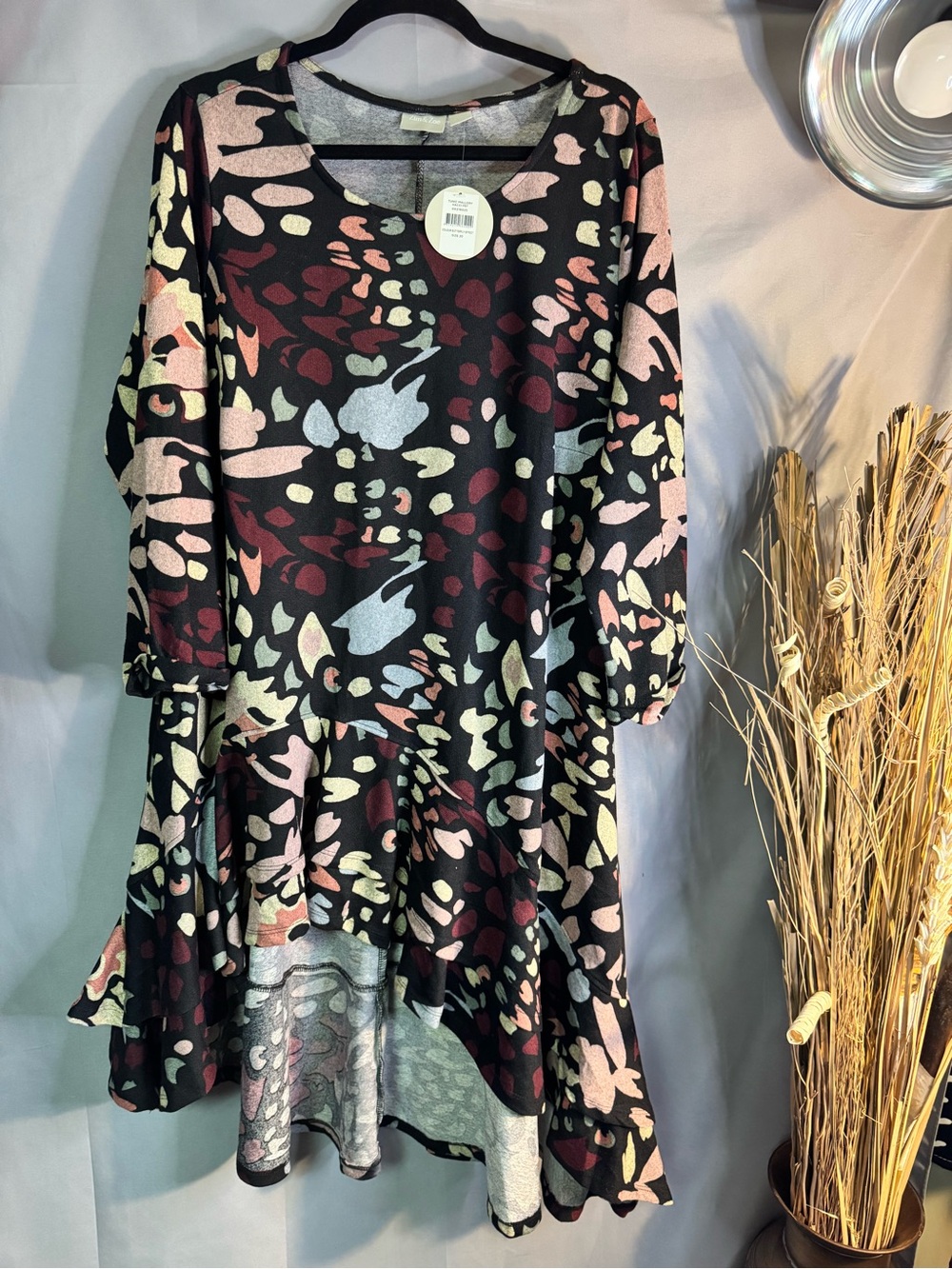 Black Multicolor Abstract Print Ruffle-Hem Tunic